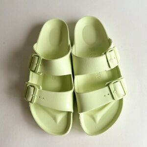 Birkenstock Arizona Eva Light Green Vinyl Slide Sandals size EUR 39, US 8.5